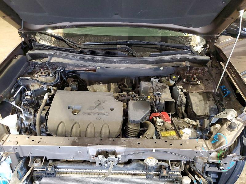 2018 Mitsubishi Outlander se