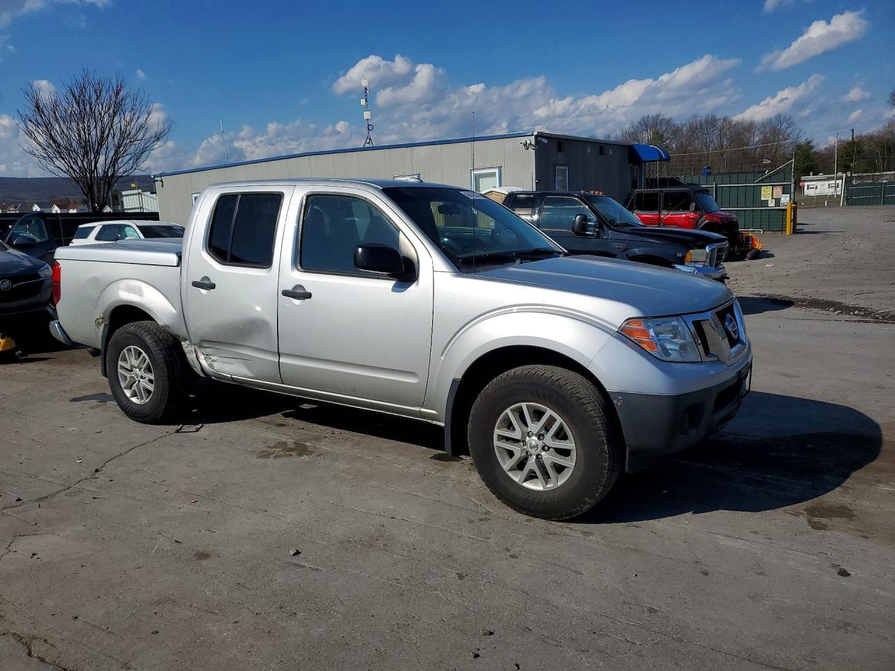 2018 Nissan Frontier SV