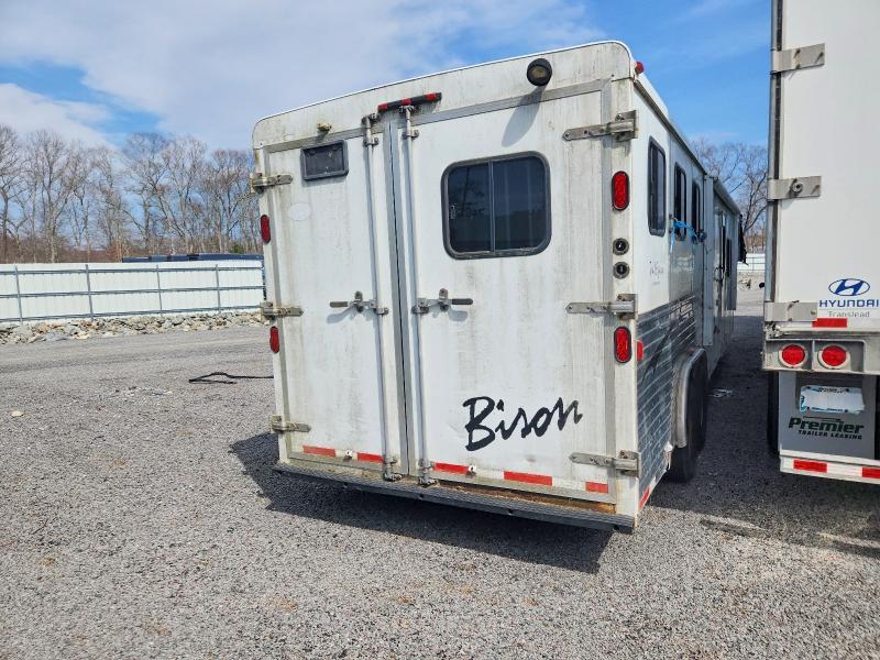2013 Bision 83141E Horse Trailer