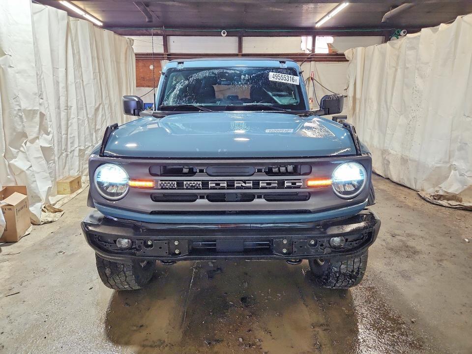2021 Ford Bronco Base