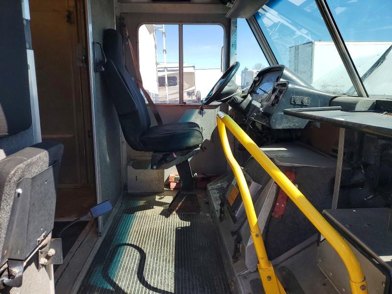 2008 Ford E450 Delivery Van
