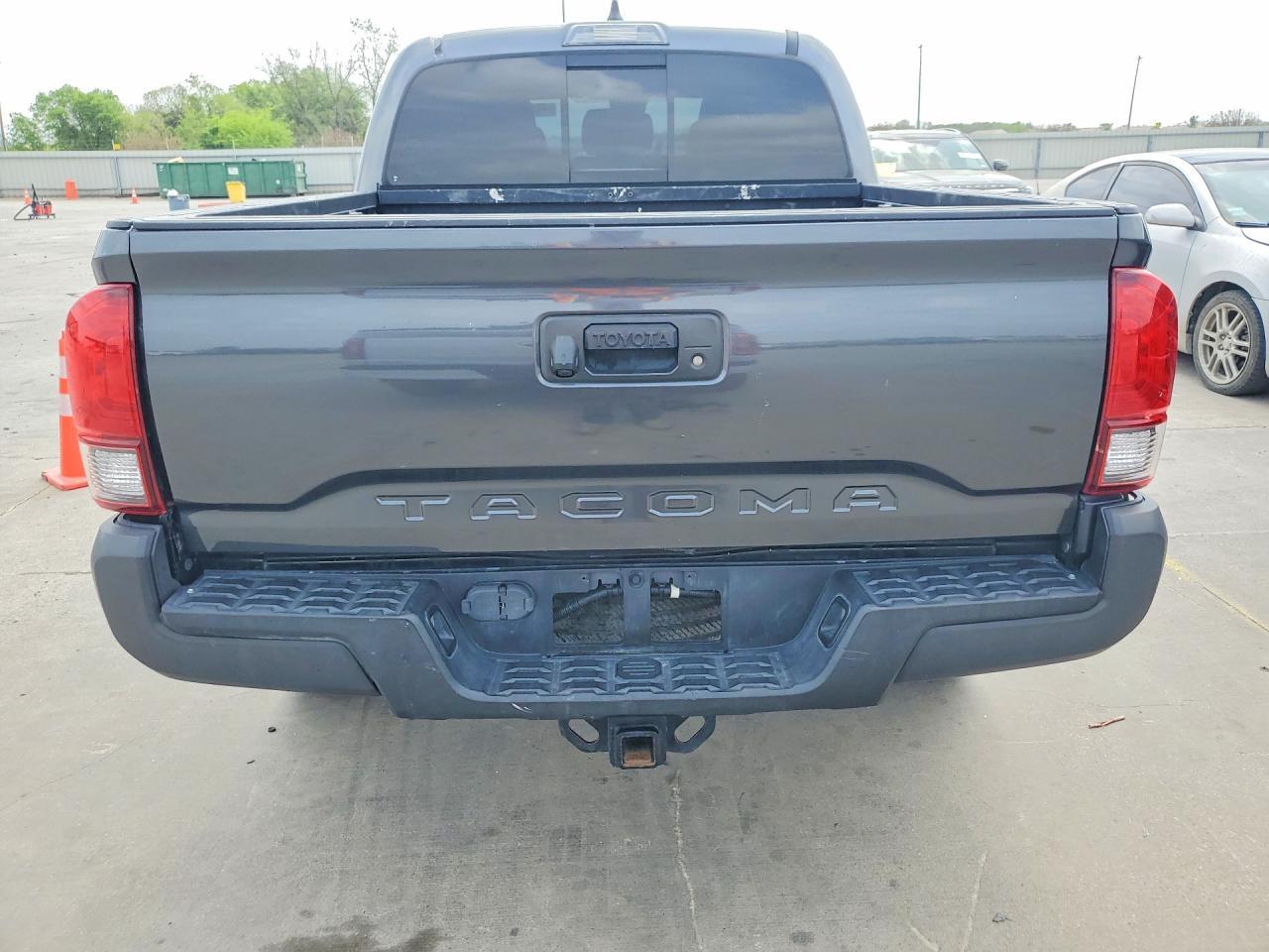 2020 Toyota Tacoma SR5 V6