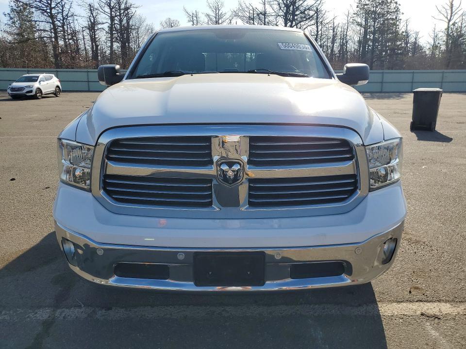 2016 Dodge RAM 1500 SLT