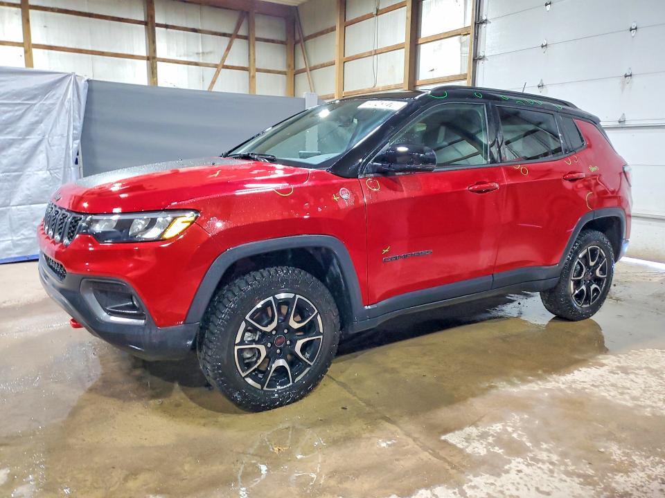 2025 Jeep Compass Trailhawk
