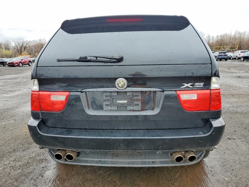 2005 BMW X5 4.4i