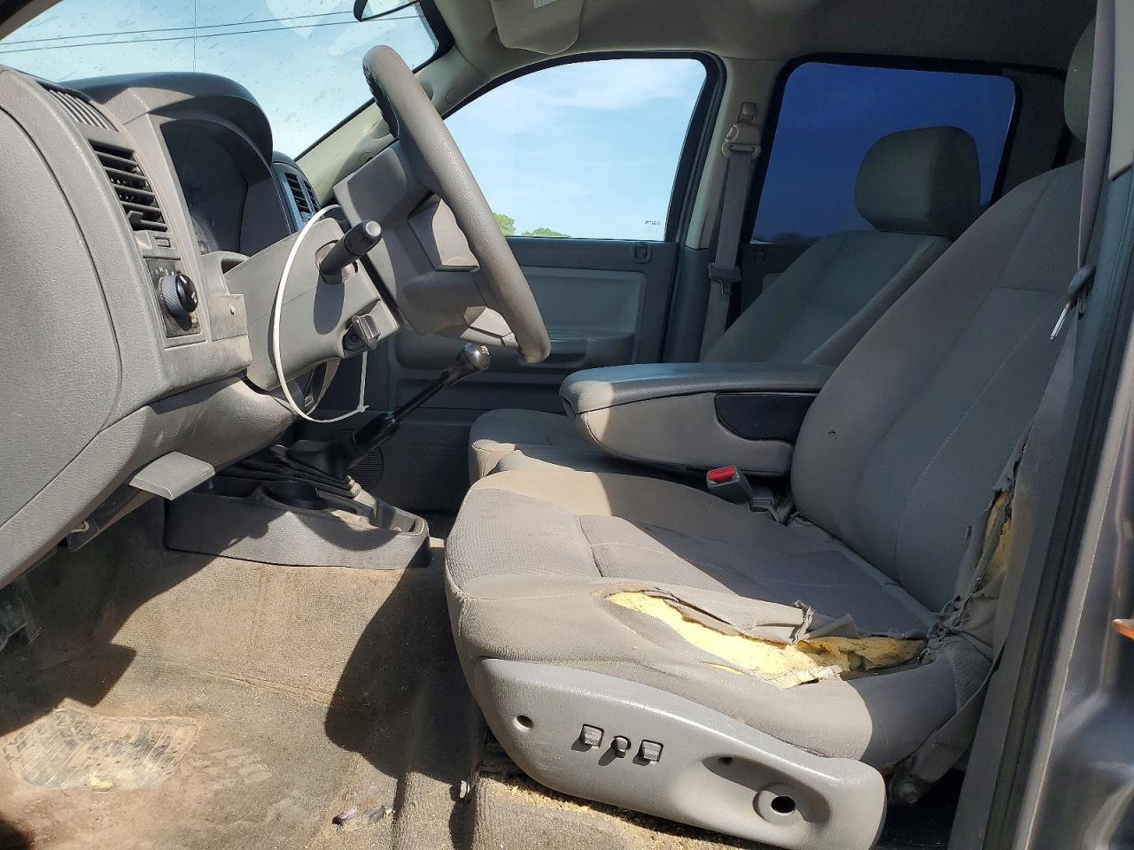 2006 Dodge Dakota Quad SLT