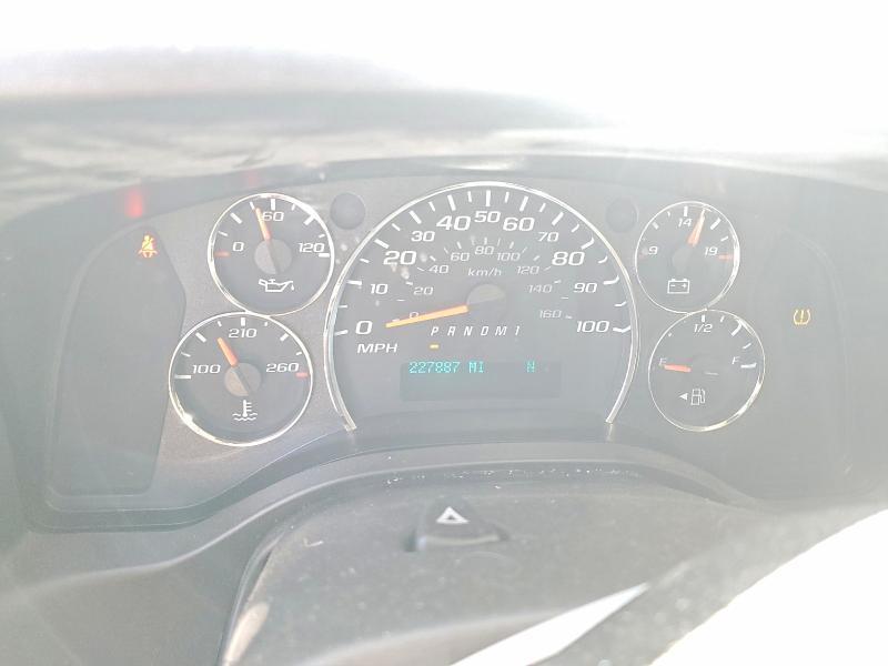 2023 Chevrolet Express G3500 LS