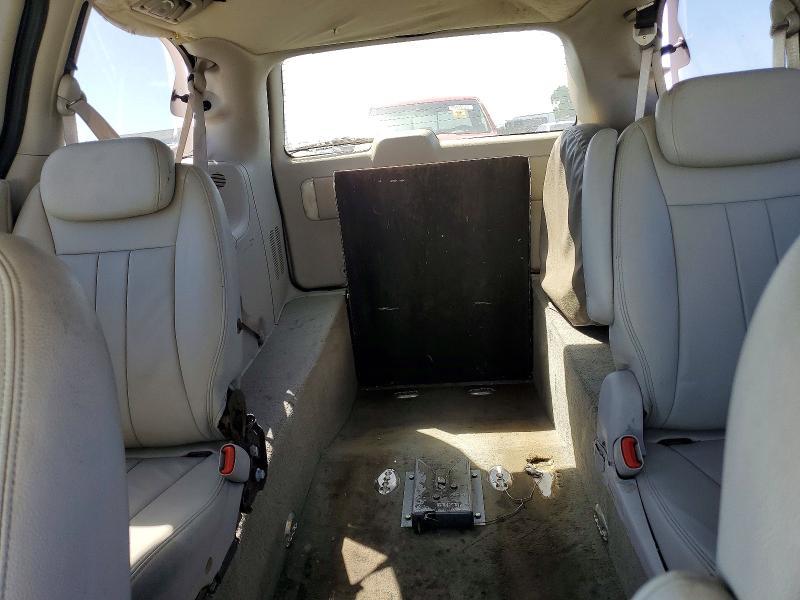 2006 Chrysler Town & Country Touring