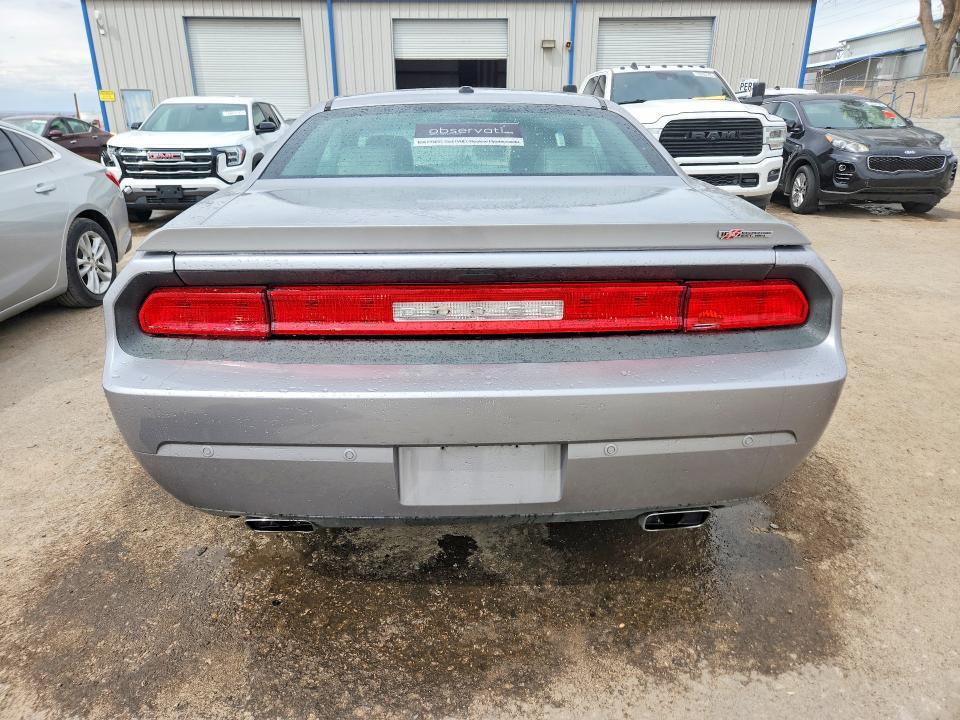 2014 Dodge Challenger sxt