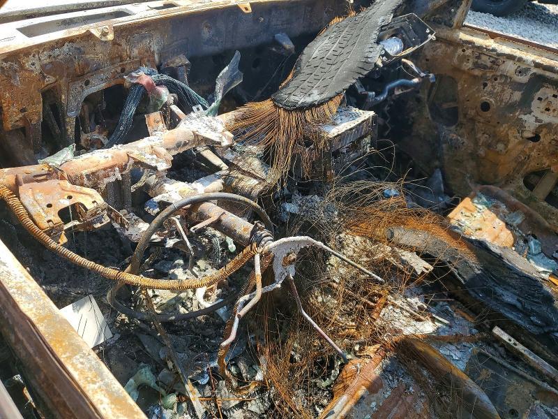 2000 Nissan Frontier XE Desert Runner