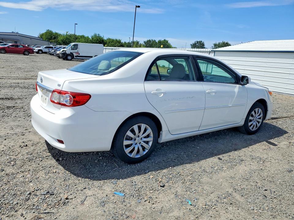 2013 Toyota Corolla le