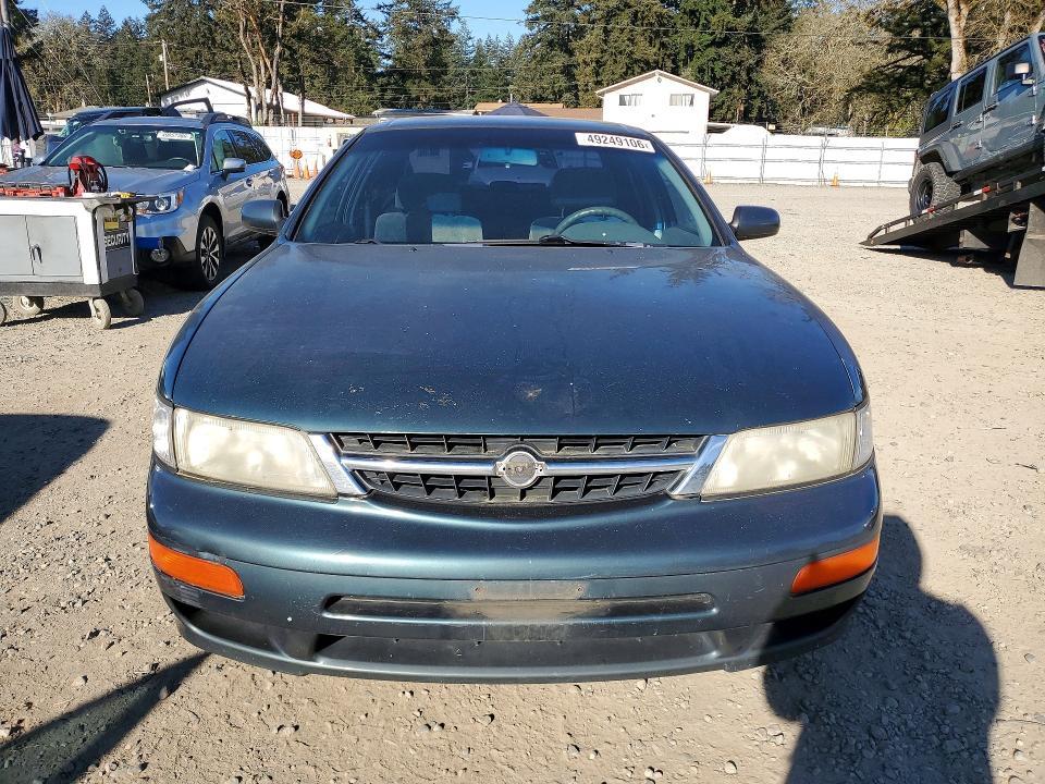 1997 Nissan Maxima gxe