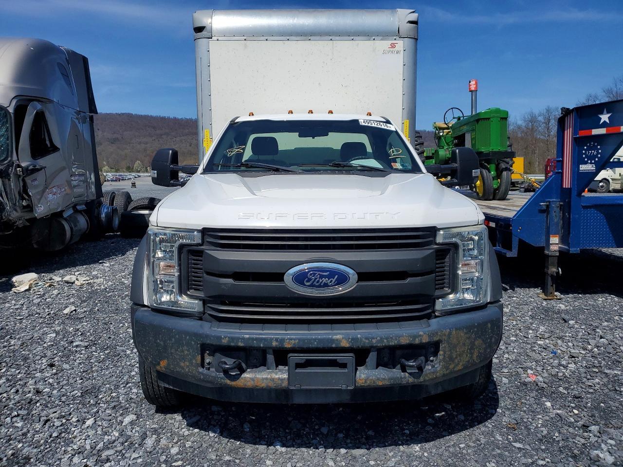 2019 Ford F450 Super BOX Truck