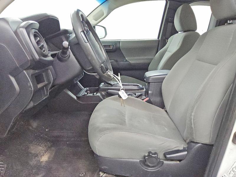 2016 Toyota Tacoma SR