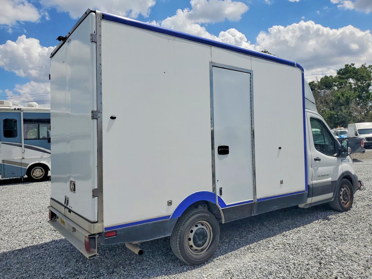 2021 Ford Transit T-350