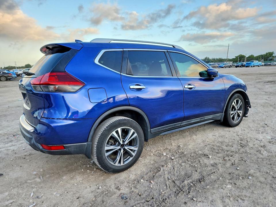 2019 Nissan Rogue sv