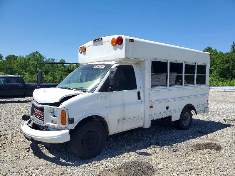 1999 GMC Savana Cutaway G3500