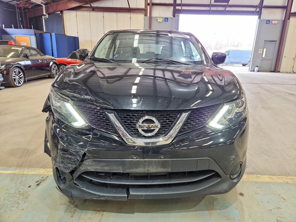 2017 Nissan Rogue Sport s