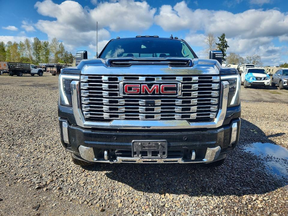 2025 GMC Sierra K2500 Denali