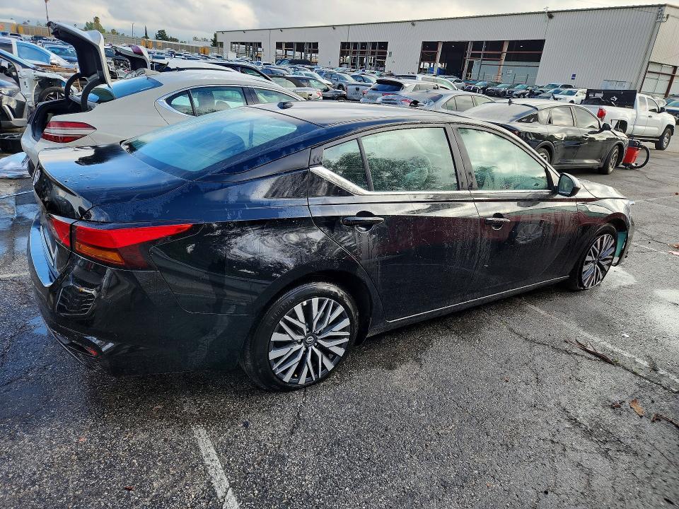 2026 Nissan Altima 2.5 sv