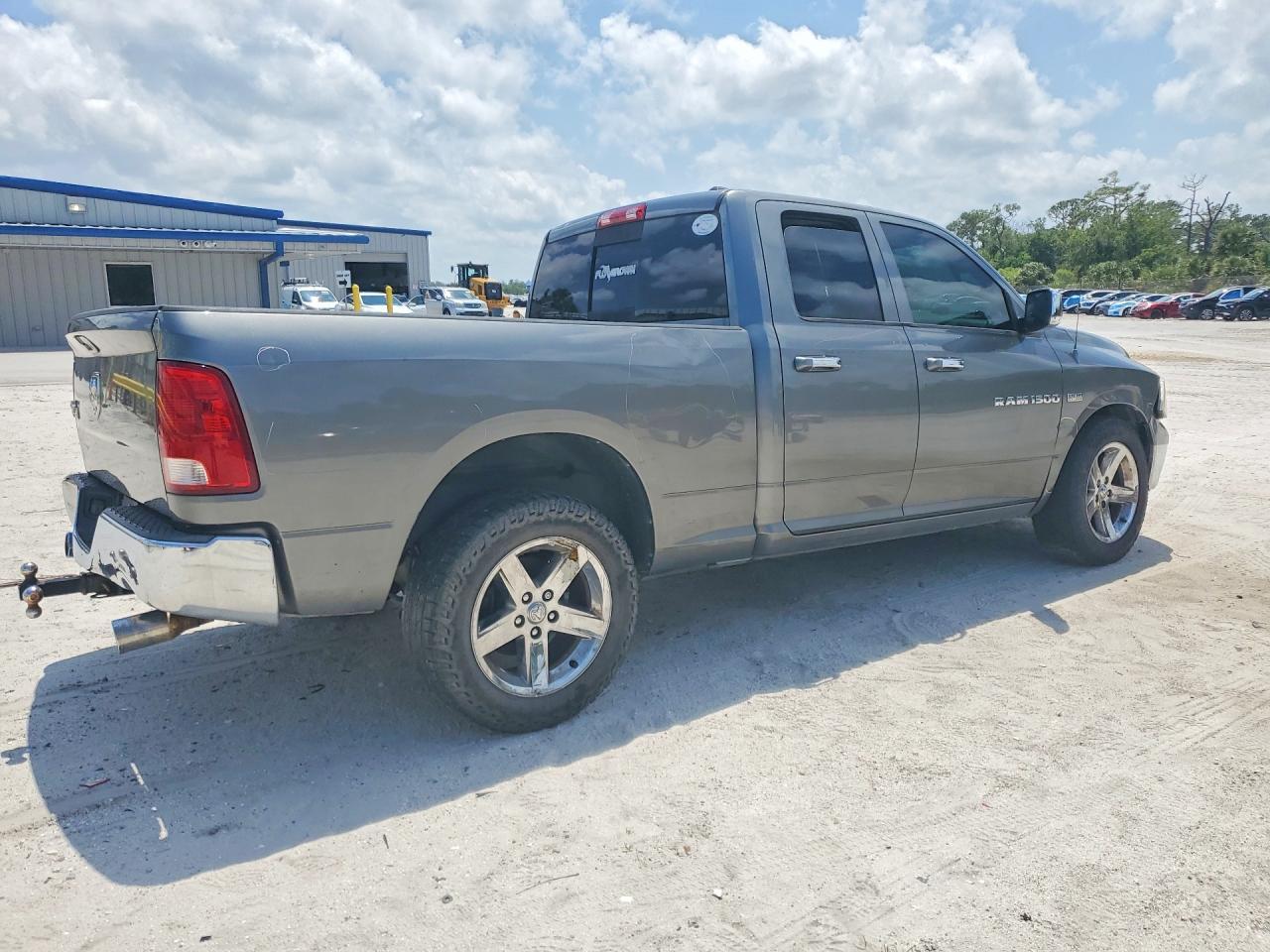 2012 Dodge RAM 1500 SLT