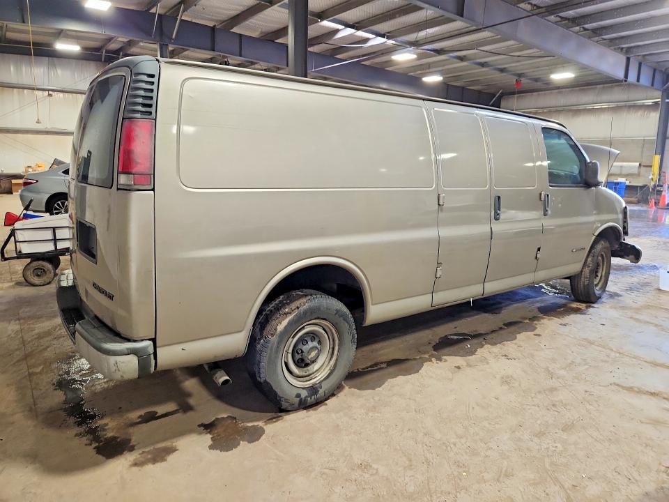 2002 Chevrolet Express G3500
