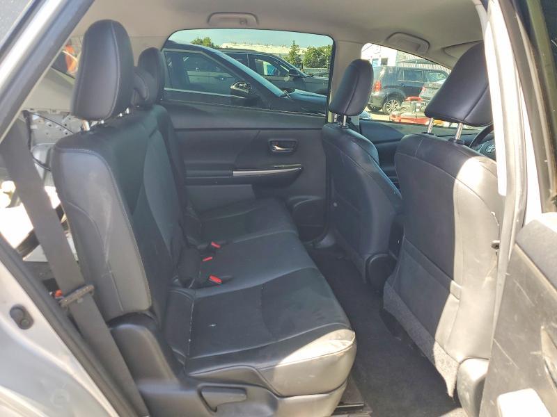 2016 Toyota Prius v Four