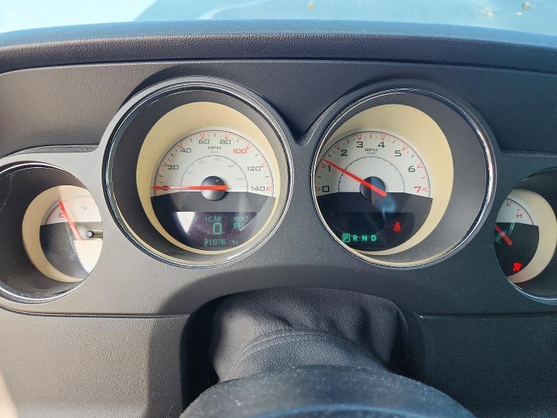 2014 Dodge Challenger sxt