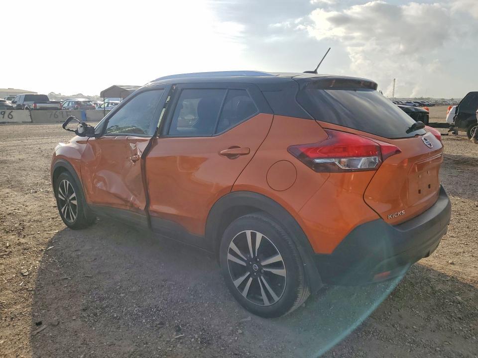 2019 Nissan Kicks sv