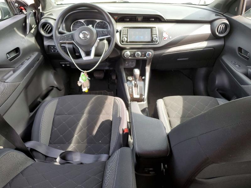 2020 Nissan Kicks s