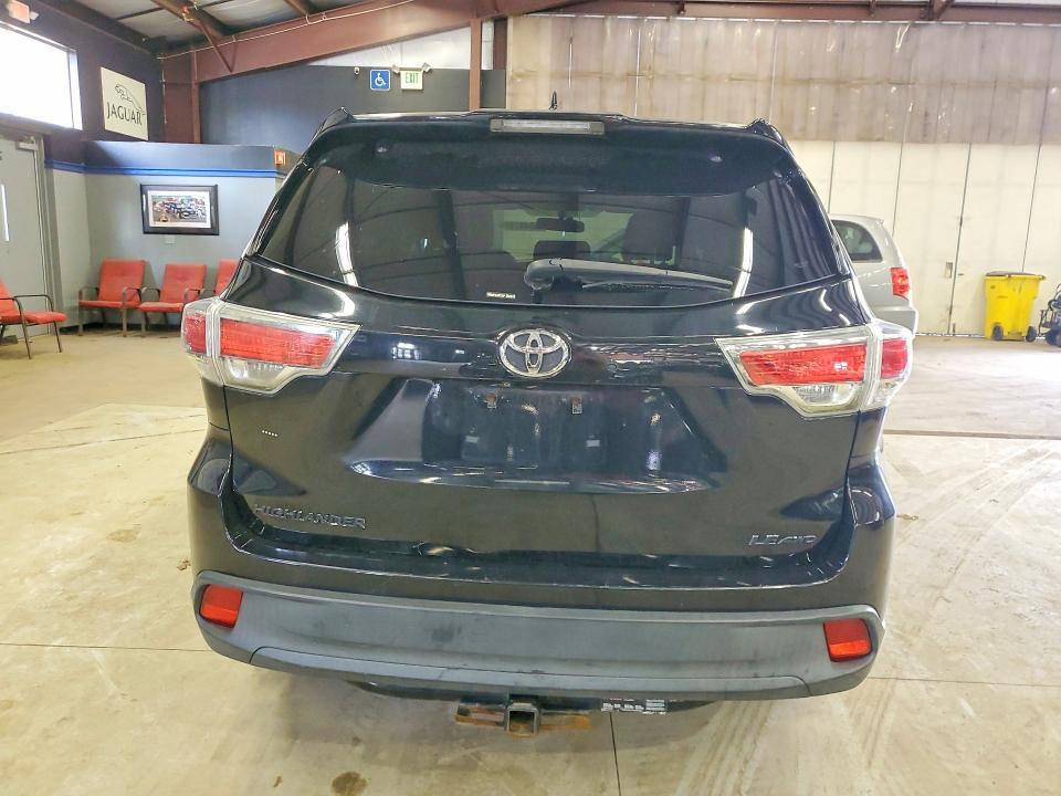 2014 Toyota Highlander le Plus