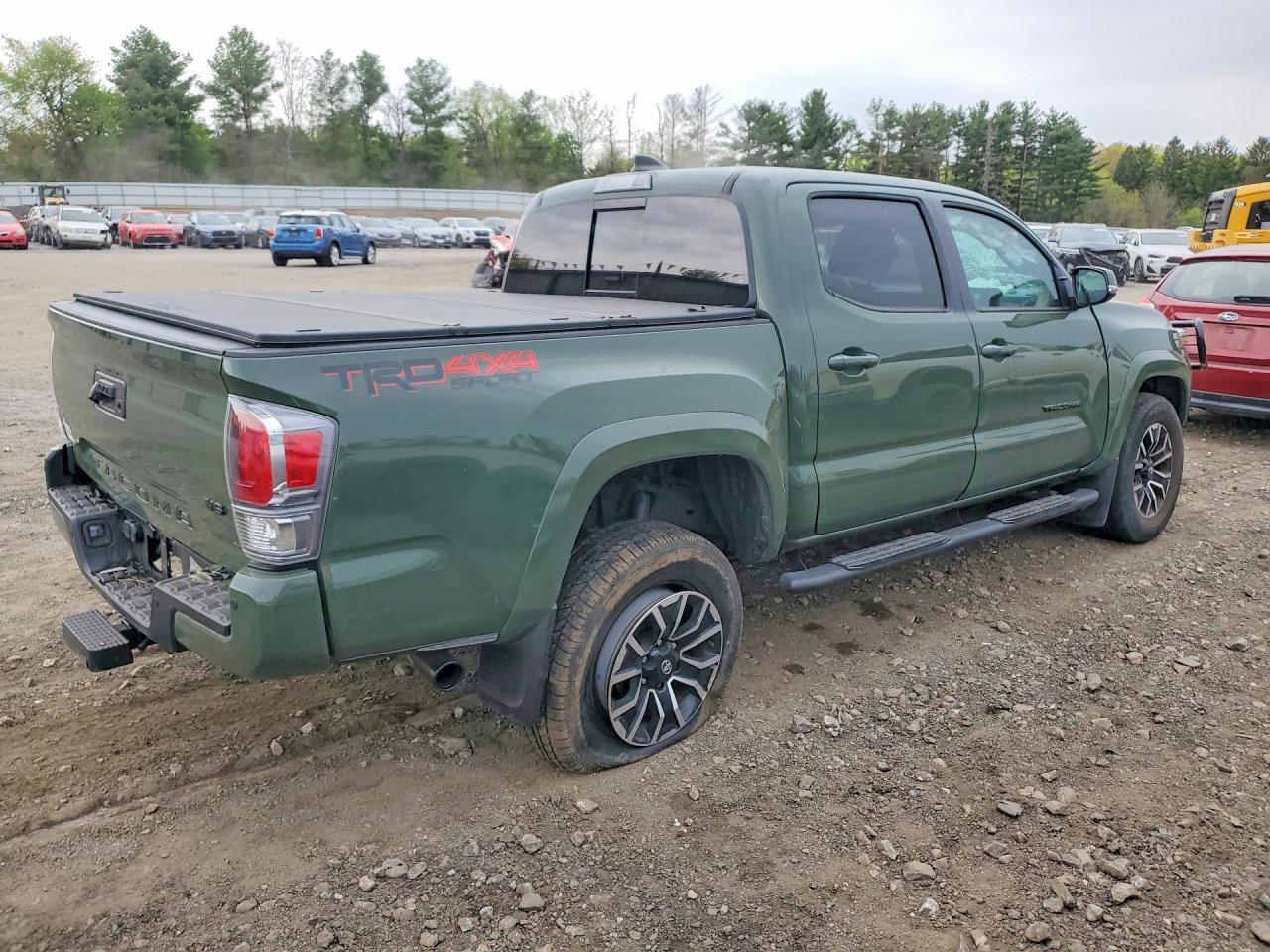 2022 Toyota Tacoma TRD Sport