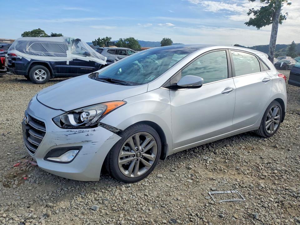 2016 Hyundai Elantra gt Base
