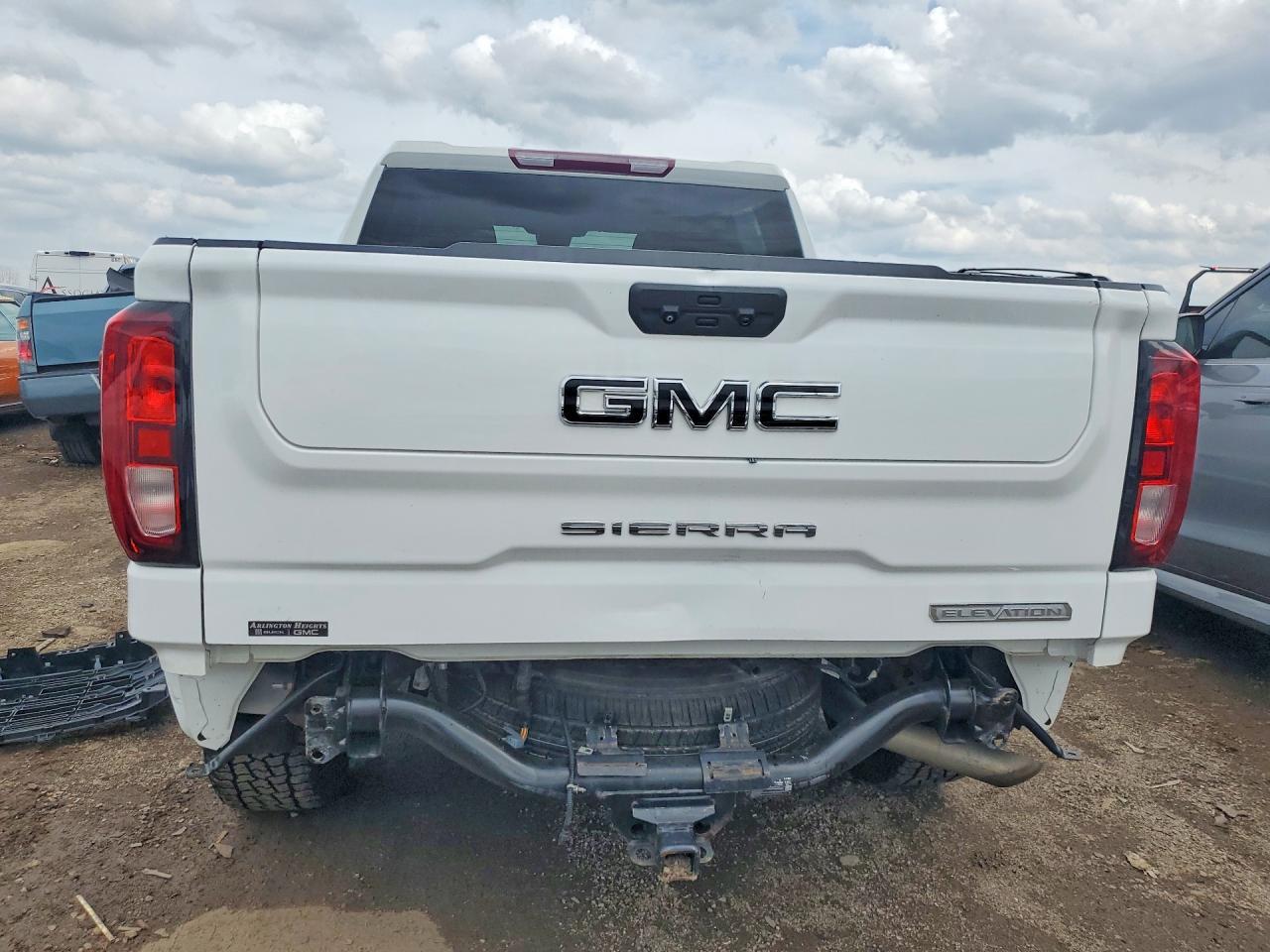 2022 GMC Sierra K1500 Elevation