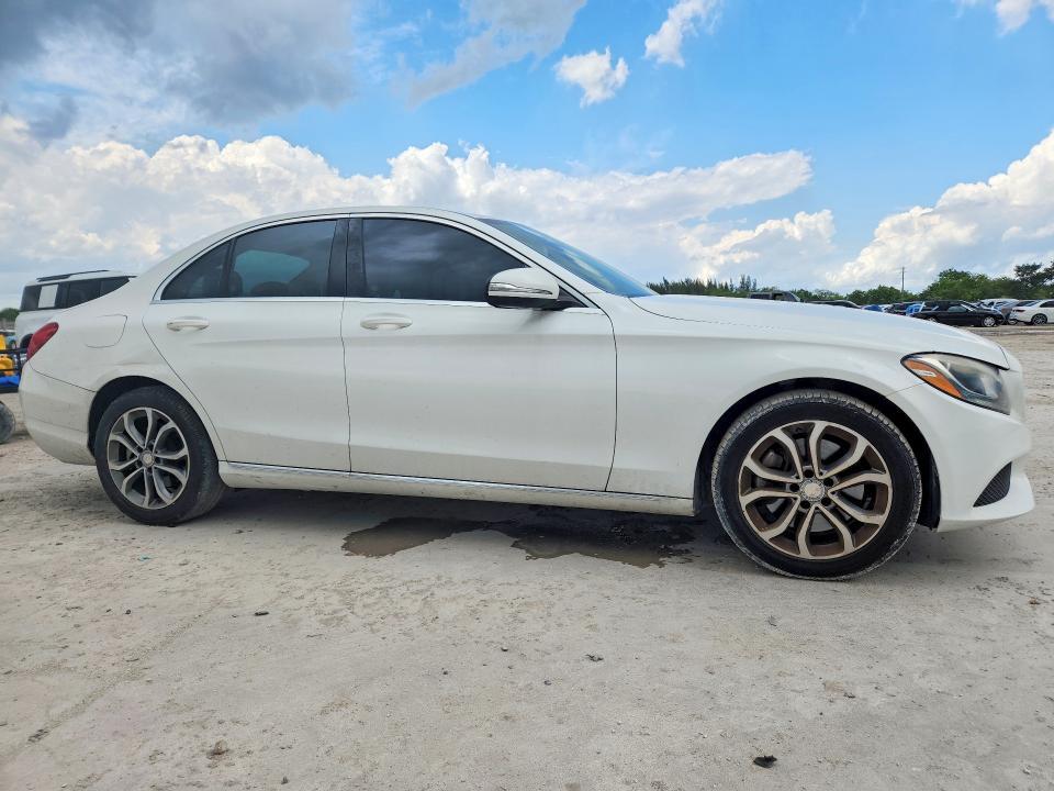 2015 Mercedes-Benz C300