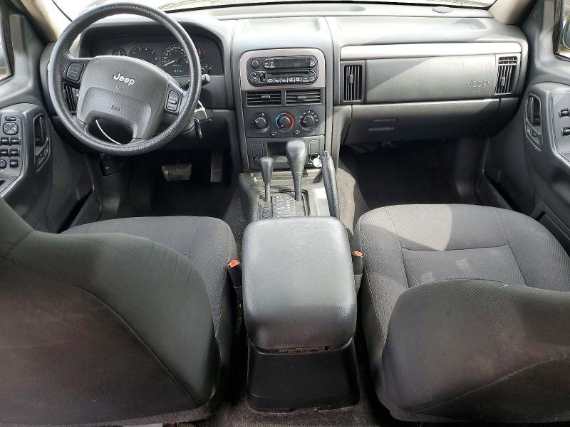 2004 Jeep Grand Cherokee Laredo