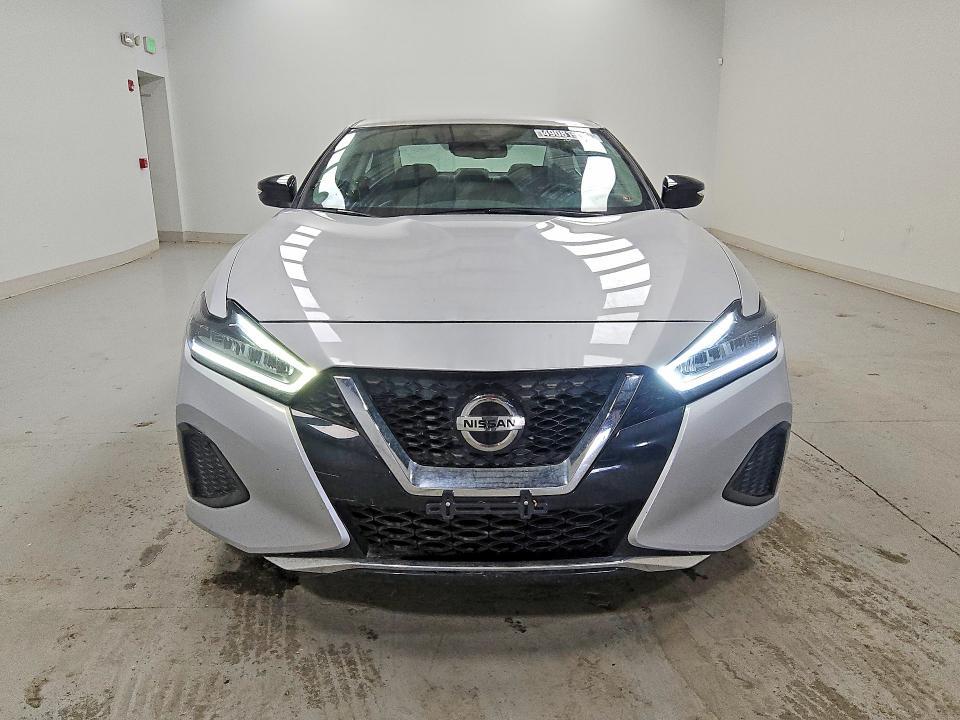 2022 Nissan Maxima 3.5 sv
