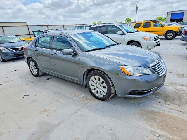 2012 Chrysler 200 lx