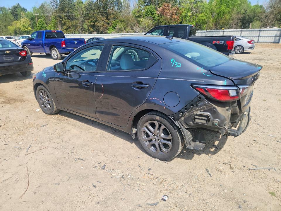 2019 Toyota Yaris le
