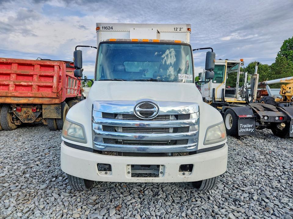 2013 Hino 258/268 BOX Truck