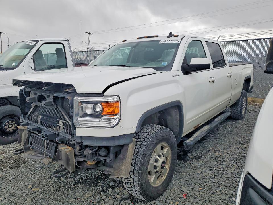 2015 GMC Sierra K2500 SLE