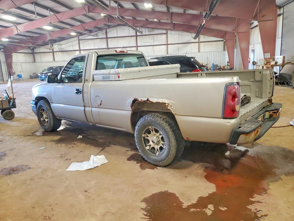 2004 Chevrolet Silverado C1500