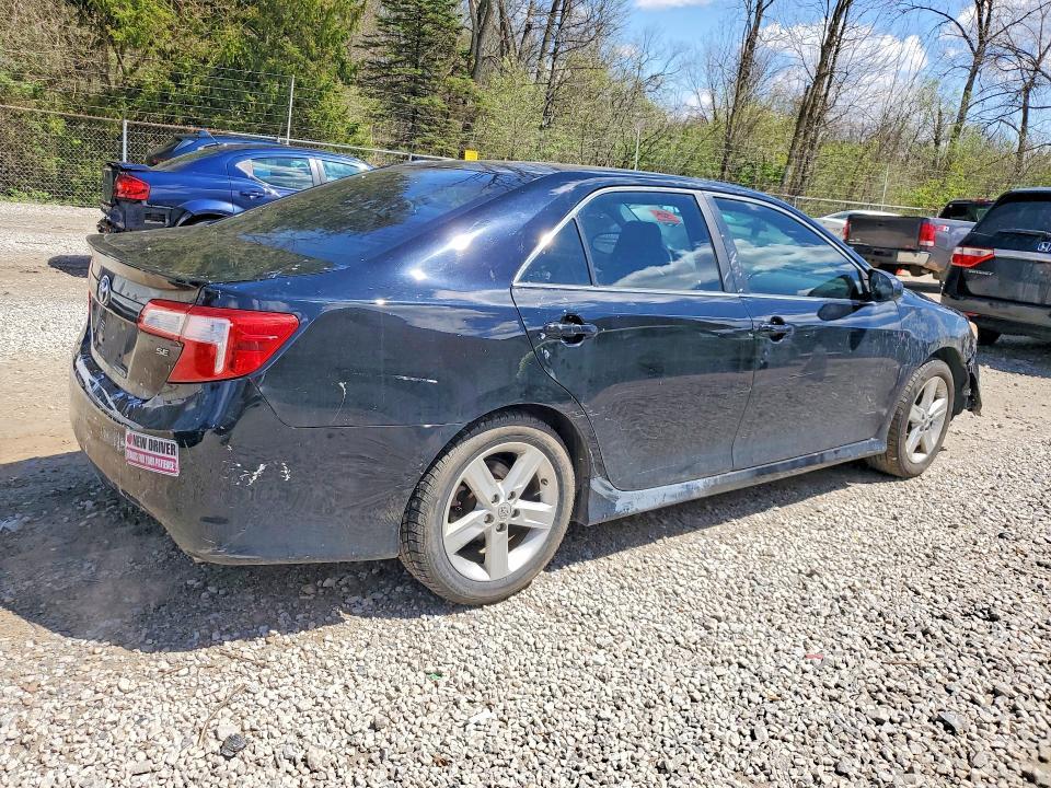 2014 Toyota Camry se