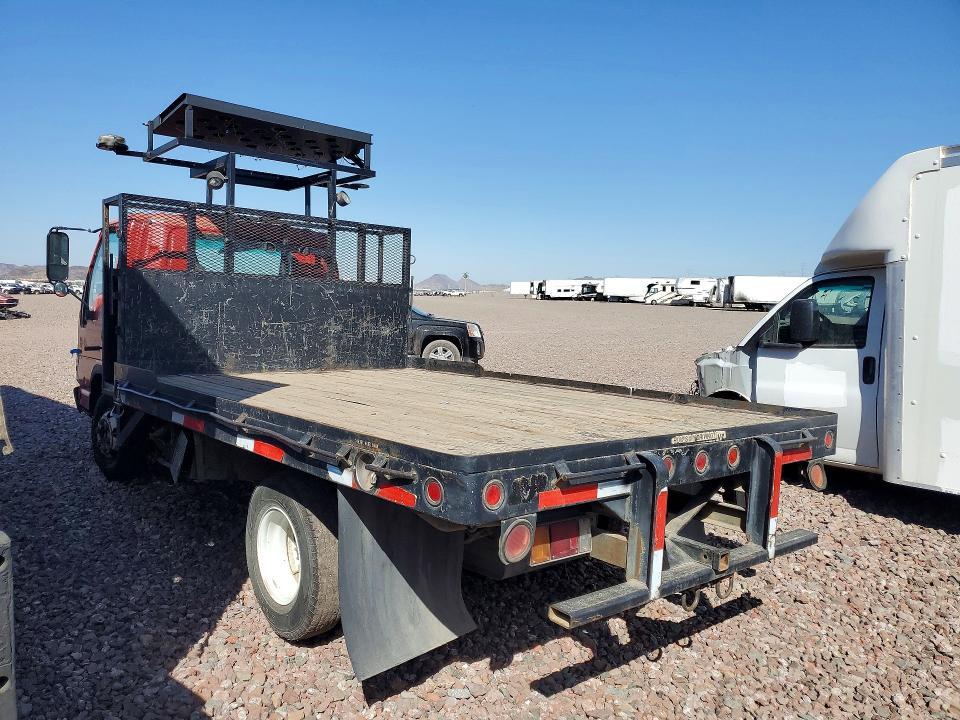 2006 Isuzu NPR Flatbed Truck