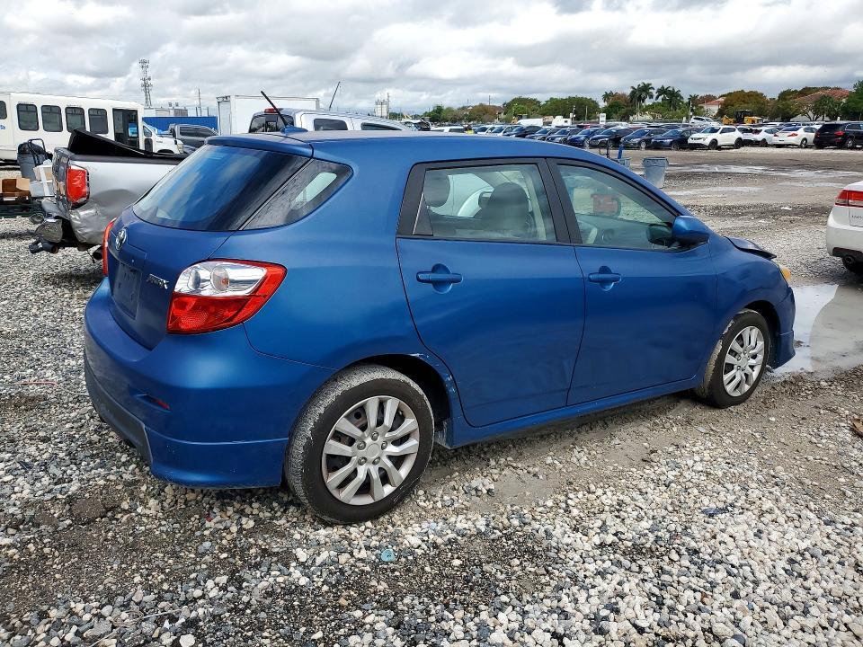 2010 Toyota Matrix Base