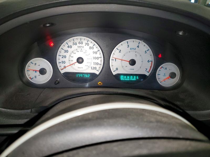 2005 Chrysler Town & Country lx