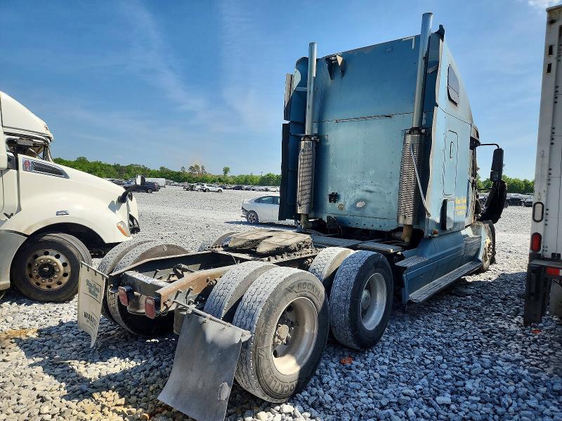 2007 Freigliner 2007 Freightliner CST120 Semi Truck