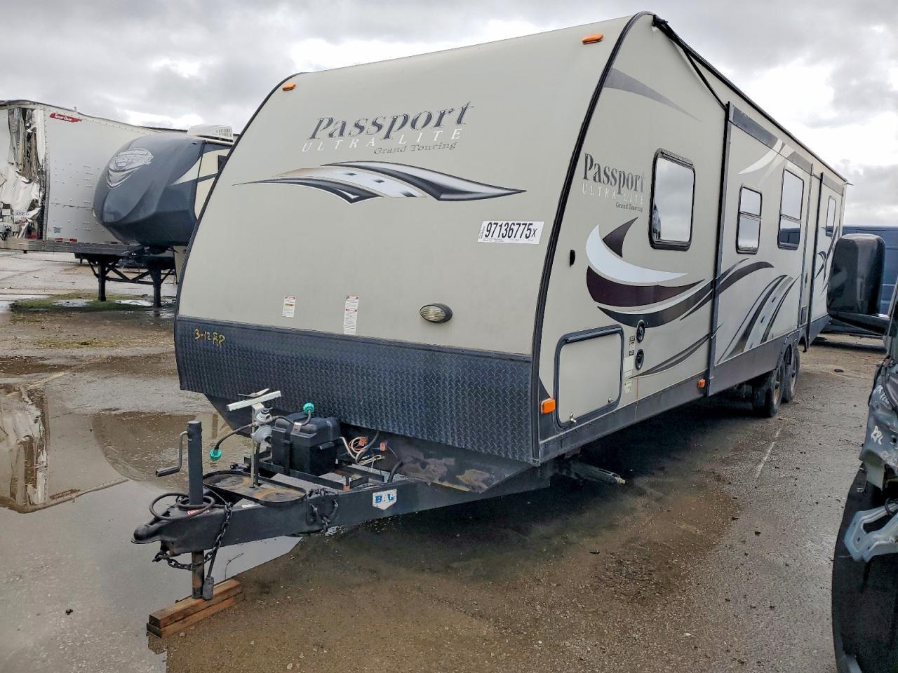 2015 Keystone 2015 Forest River Apex Camper