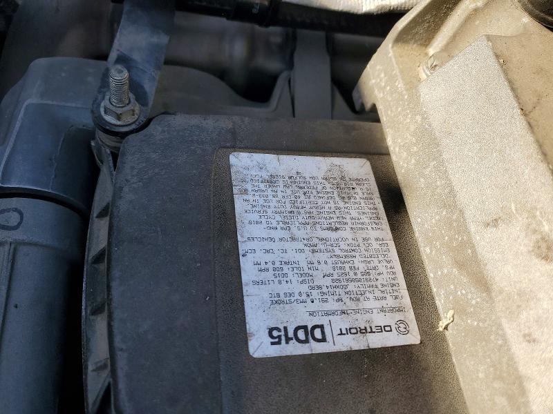 2019 Freightliner Cascadia 1-semi Truck