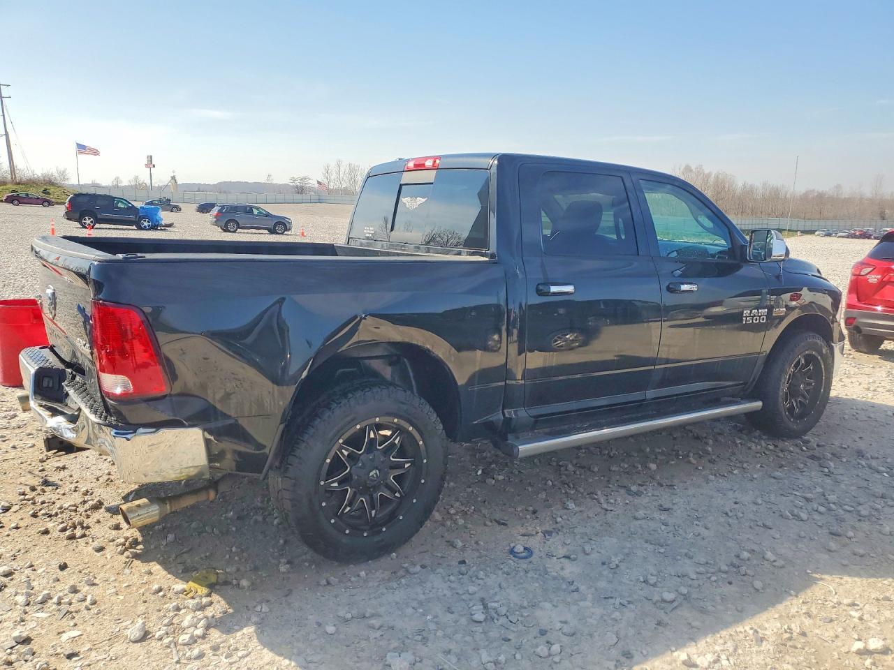 2015 Dodge RAM 1500 SLT